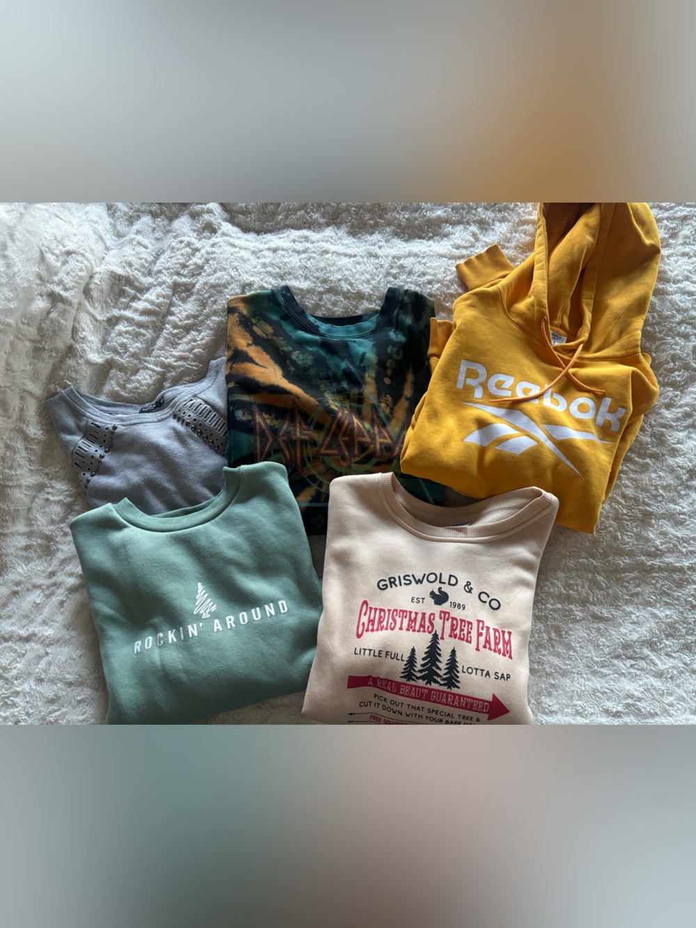 Bundle- 5 Women's sweatshirts